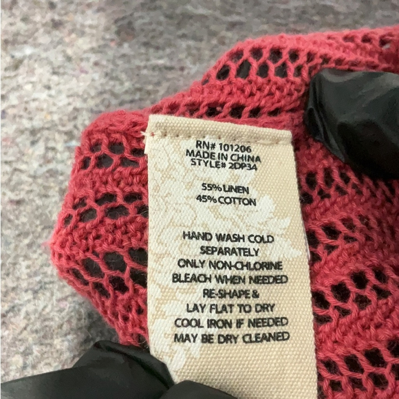 SOFT SURROUNDINGS PINK SWEATER - Picture 7 of 8